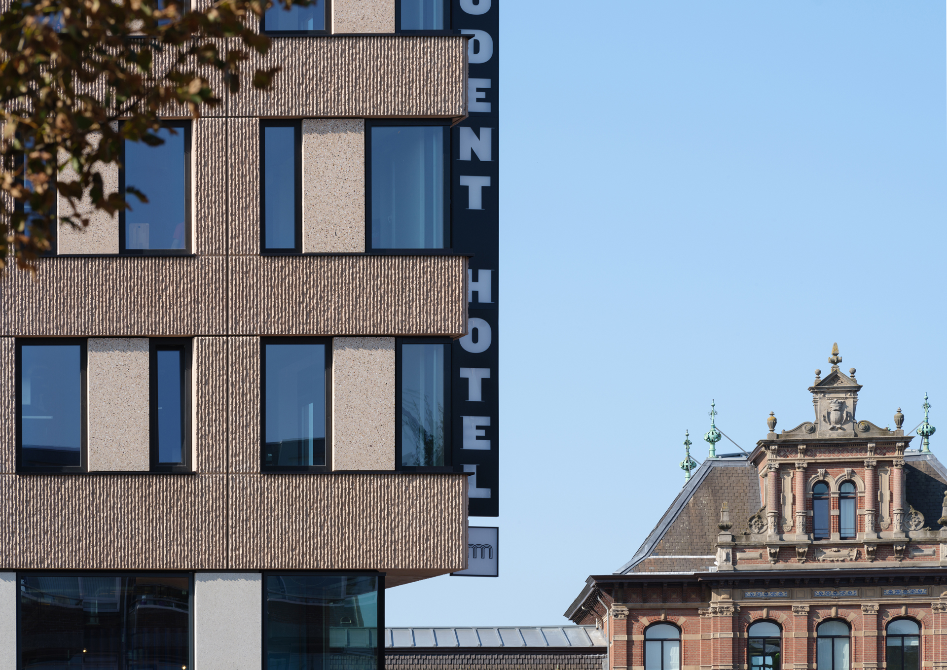 KCAP Reach Highest Point of The Student Hotel, in Delft 
